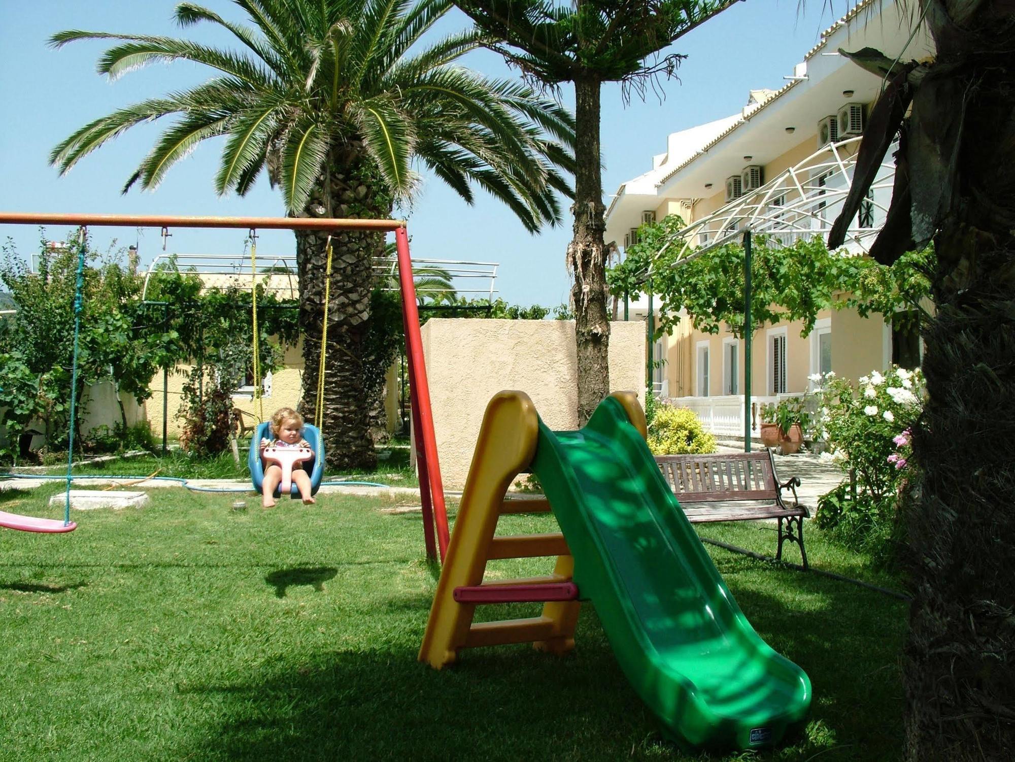 The Blue Sea Hotel Агиос Георгиос Екстериор снимка